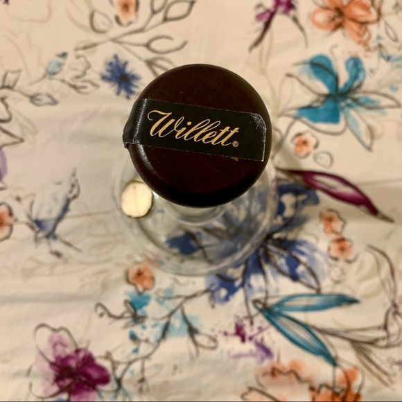 🖤 Empty Large Willett Bourbon Bottles for DIY/Crafts - Picture 6 of 15